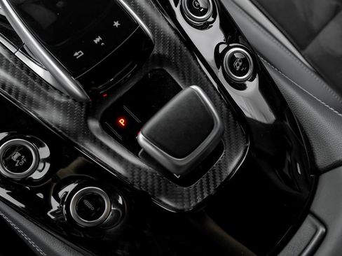 Used 2018 Mercedes-Benz AMG GT R image 24