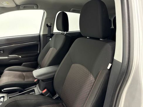 Used 2019 Mitsubishi Outlander Sport ES AWD/4WD image 15