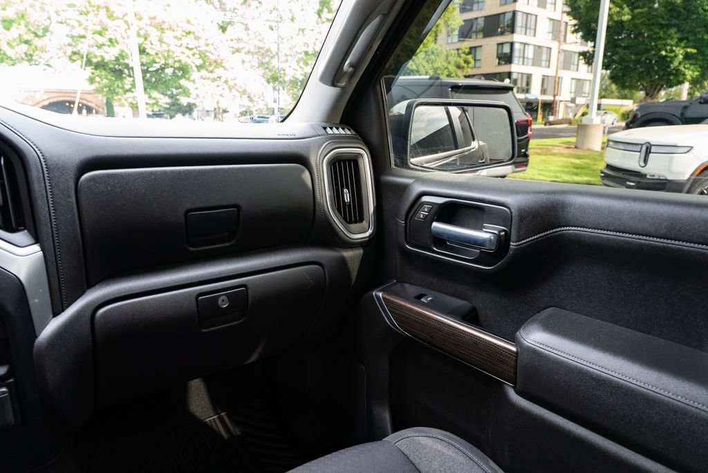 Used 2020 Chevrolet Silverado 1500 LT w/ All-Star Edition AWD/4WD image 11