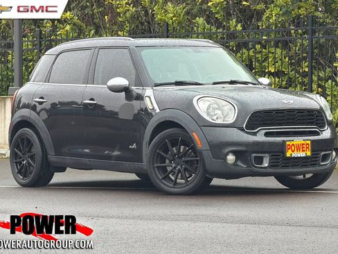 Used 2014 MINI Cooper Countryman S image 1