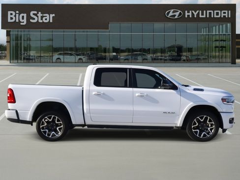 Used 2025 RAM 1500 Laramie w/ Laramie Southwest Edition image 5