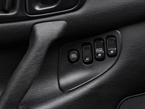Used 1996 Mitsubishi 3000GT VR-4 AWD/4WD image 18
