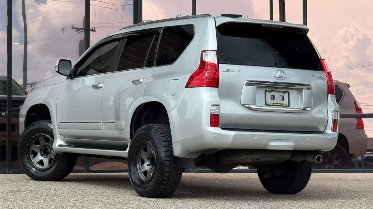 Used 2010 Lexus GX 460 Premium AWD/4WD image 7