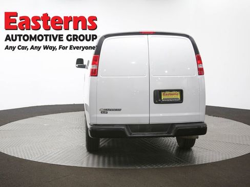 Used 2019 Chevrolet Express 2500 w/ Communications Package image 33