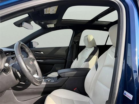 Used 2019 Cadillac XT4 Sport image 13