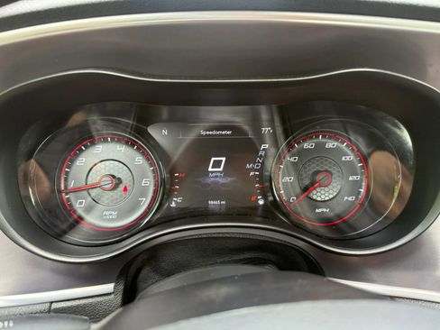 Used 2021 Dodge Charger SXT w/ Blacktop Package RWD image 17