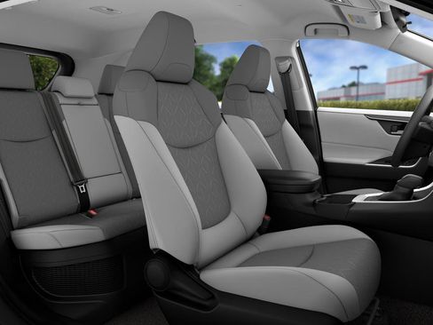 New 2025 Toyota RAV4 XLE image 21