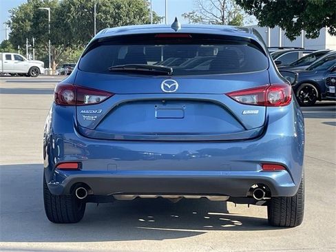 Used 2018 MAZDA MAZDA3 Grand Touring image 5