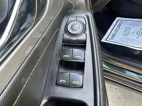 Used 2019 Chevrolet Traverse LT w/ LPO, Floor Liner Package AWD/4WD image 25