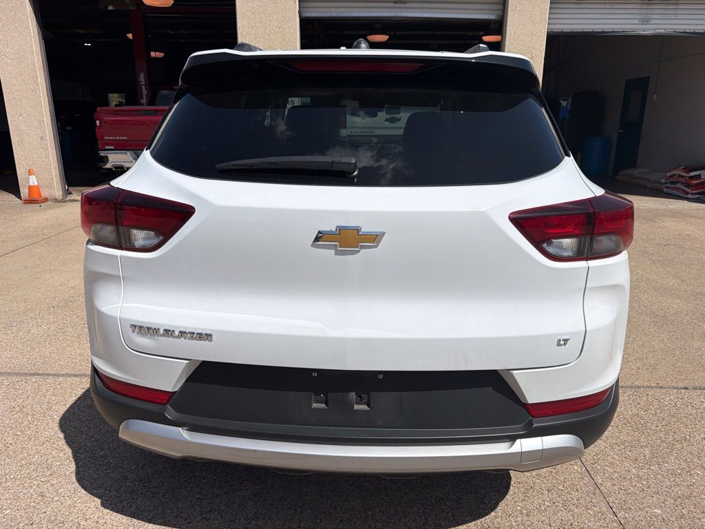 Used 2025 Chevrolet TrailBlazer LT FWD image 4