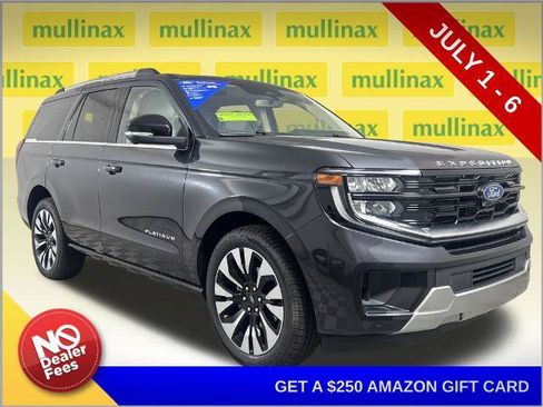 Certified 2025 Ford Expedition Platinum w/ Driver's Package AWD/4WD image 1