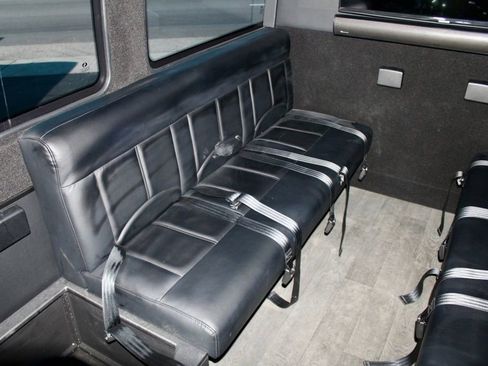 Used 2019 Mercedes-Benz Sprinter 3500 image 13