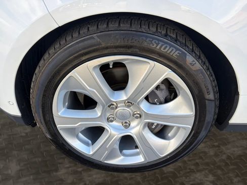 Used 2018 Land Rover Range Rover Supercharged AWD/4WD image 42