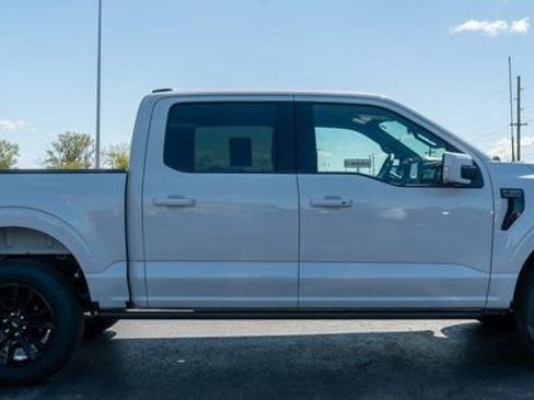Used 2025 Ford F150 Platinum w/ FX4 Off-Road Package AWD/4WD image 5