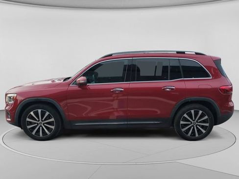 Used 2020 Mercedes-Benz GLB 250 4MATIC image 7