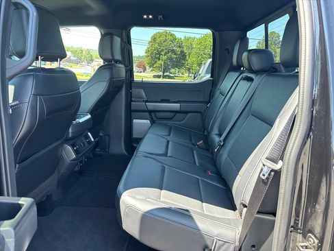 Used 2024 Ford F150 Lariat AWD/4WD image 17