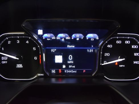 Used 2021 GMC Yukon SLT w/ SLT Luxury Plus Package RWD image 21