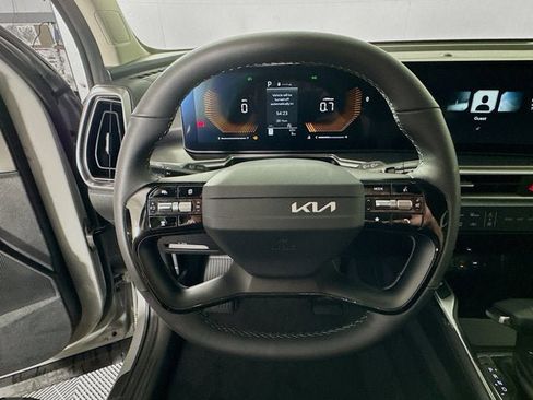 New 2026 Kia Sorento S image 11