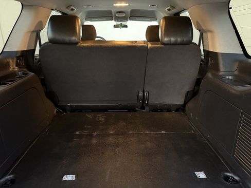 Used 2014 Chevrolet Tahoe 2WD image 15