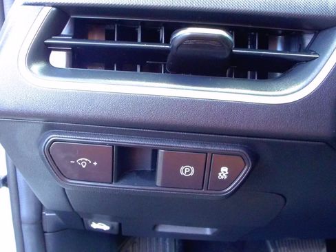 Used 2025 Kia K4 FWD image 13