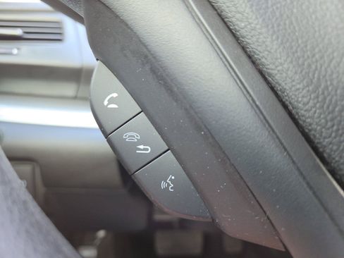 Used 2015 Honda CR-V LX image 15