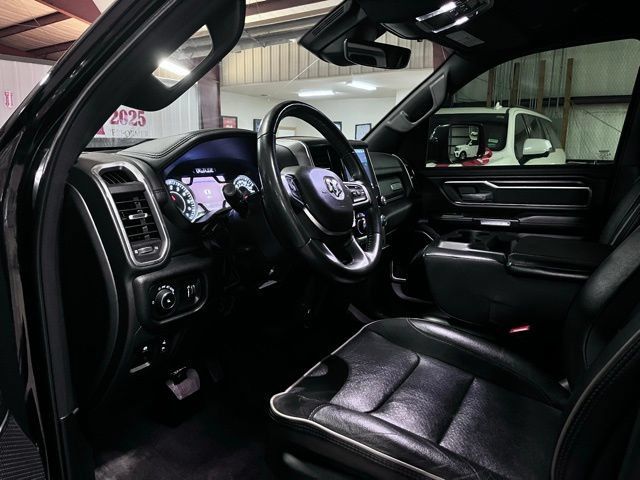 Used 2023 RAM 1500 Laramie AWD/4WD image 8