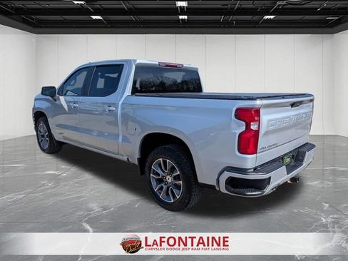 Used 2022 Chevrolet Silverado 1500 RST image 3