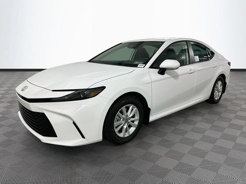 New 2026 Toyota Camry LE FWD image 22