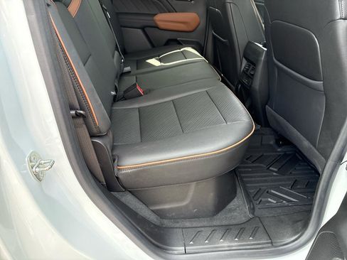 Used 2023 GMC Canyon AT4 w/ AT4 Premium Package AWD/4WD image 30