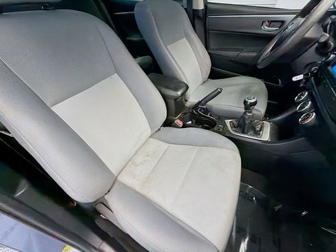 Used 2015 Toyota Corolla L image 15