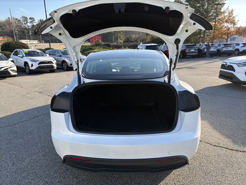 Used 2025 Tesla Model 3 Long Range image 24
