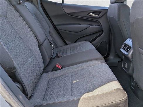 Used 2023 Chevrolet Equinox LT FWD image 19