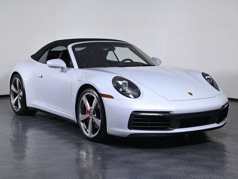 Certified 2023 Porsche 911 Carrera S RWD image 18
