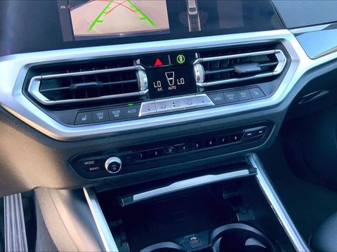 Used 2020 BMW 330i Sedan image 32