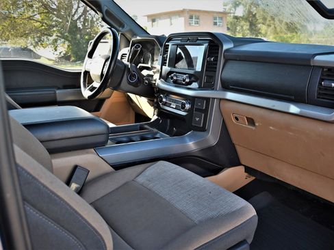 Used 2022 Ford F150 XLT w/ Equipment Group 301A Mid image 17