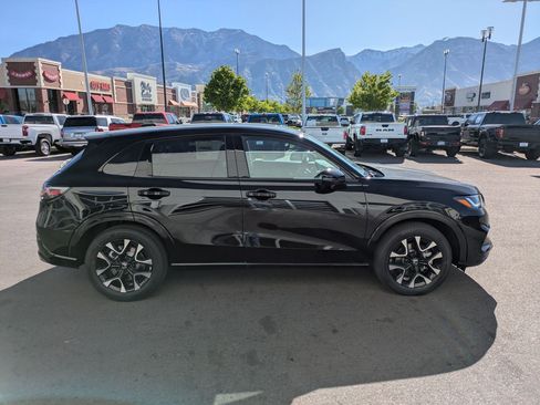 New 2026 Honda HR-V EX-L image 2