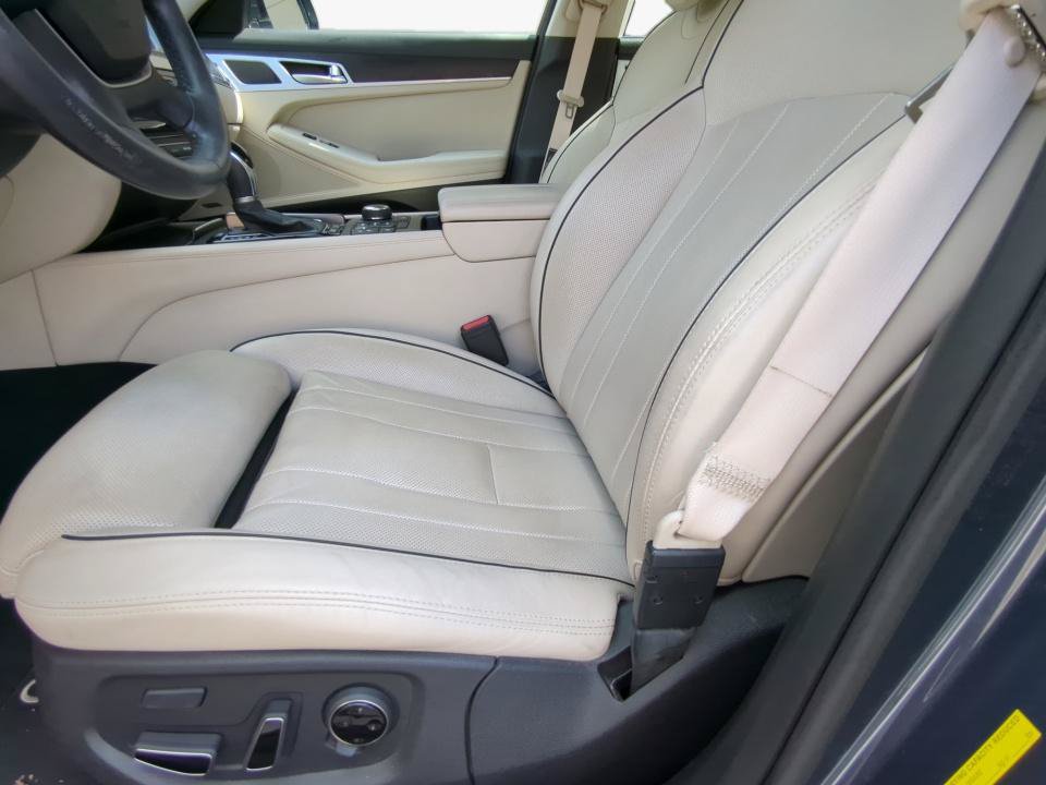 Used 2017 Genesis G80 3.8 w/ Option Group 03 AWD/4WD image 7