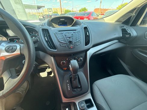 Used 2016 Ford Escape SE FWD image 14