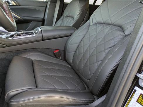Used 2025 BMW X6 M60i AWD/4WD image 13