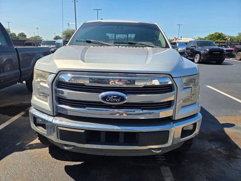 Used 2015 Ford F150 Lariat w/ Equipment Group 502A Luxury AWD/4WD image 2