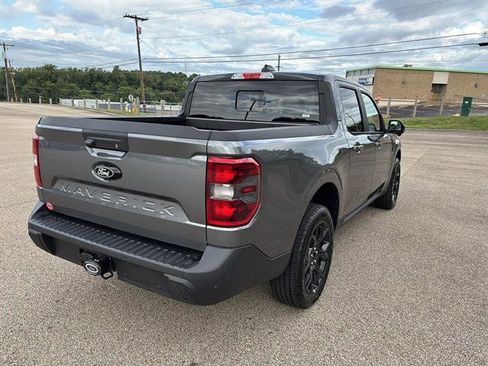 New 2025 Ford Maverick Lariat w/ Black Appearance Package image 4