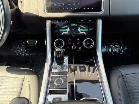Used 2021 Land Rover Range Rover Sport HSE Silver Edition AWD/4WD image 17