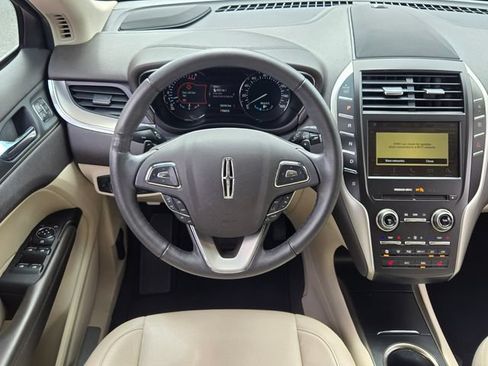 Used 2019 Lincoln MKC Premiere FWD image 15