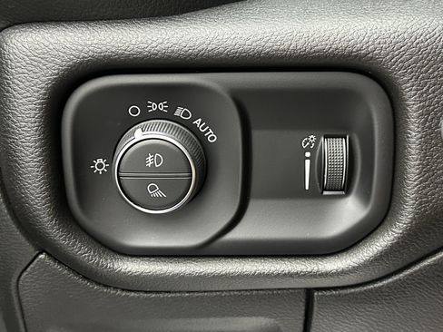 Used 2023 RAM 1500 Tradesman w/ Level 1 Safety Group image 22