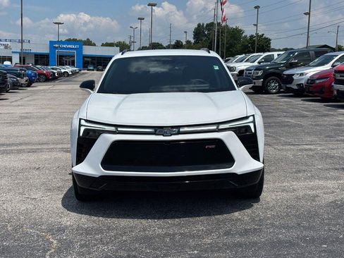 Used 2024 Chevrolet Blazer EV RS AWD/4WD image 8