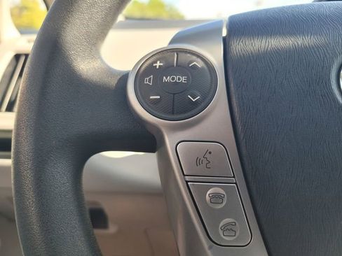 Used 2017 Toyota Prius V Two w/ Carpet Mat Package image 27