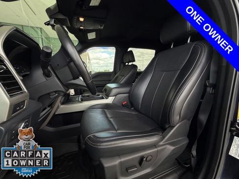 Used 2022 Ford F250 Lariat w/ Black Appearance Package AWD/4WD image 7
