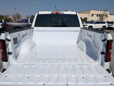New 2026 RAM 1500 Big Horn AWD/4WD image 33