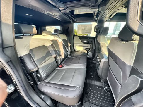 New 2026 GMC Hummer EV SUV image 26