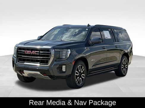 Used 2021 GMC Yukon XL AT4 w/ AT4 Premium Plus Package AWD/4WD image 5
